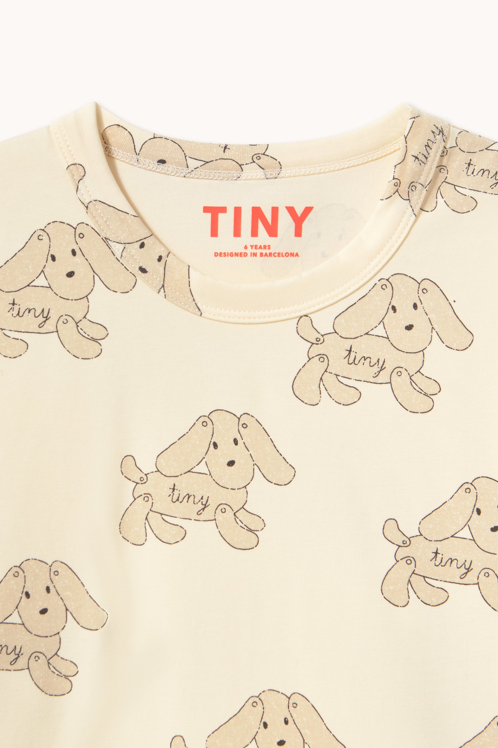 Dogs Tee – vanilla