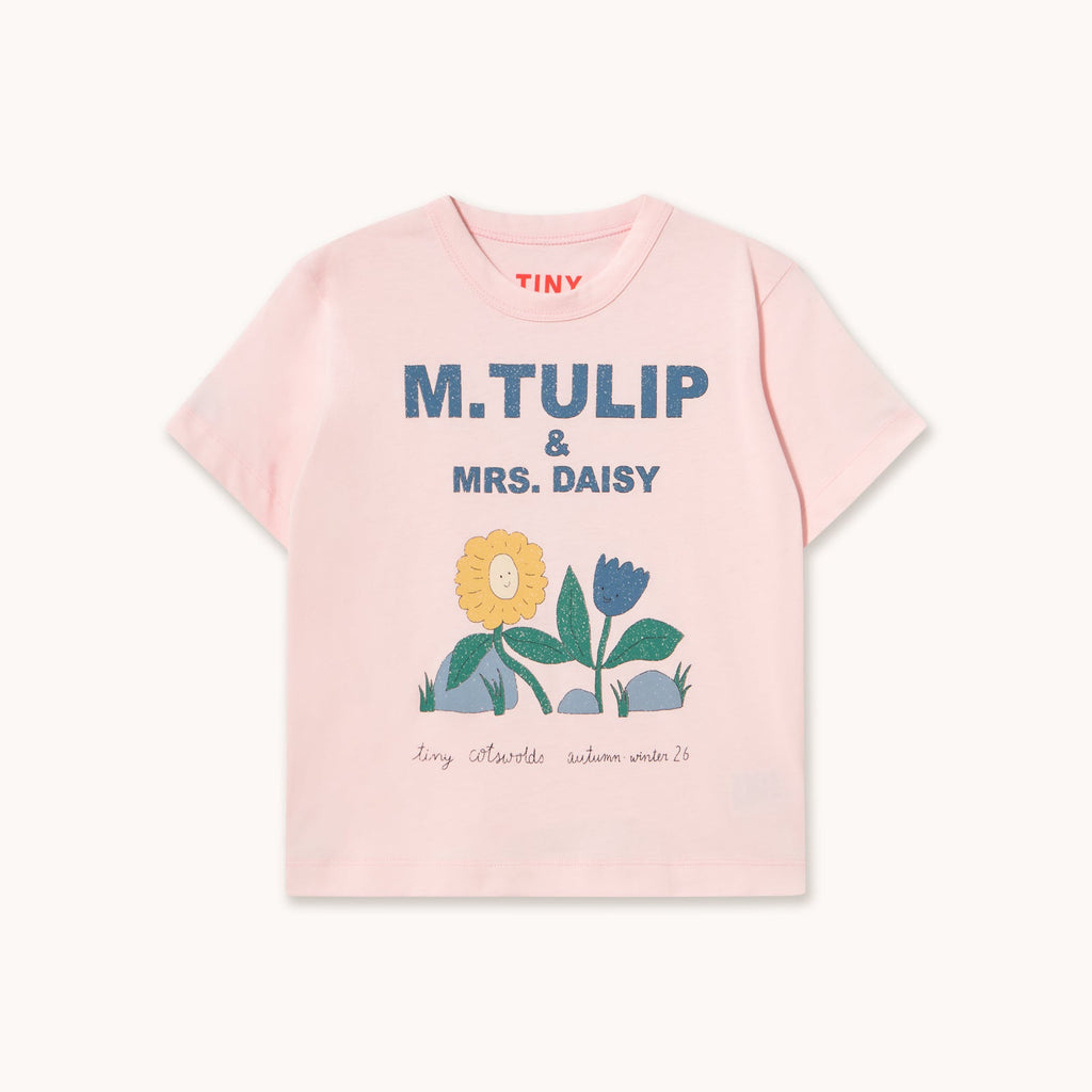 Tulip & Daisy Graphic Tee – pastel pink