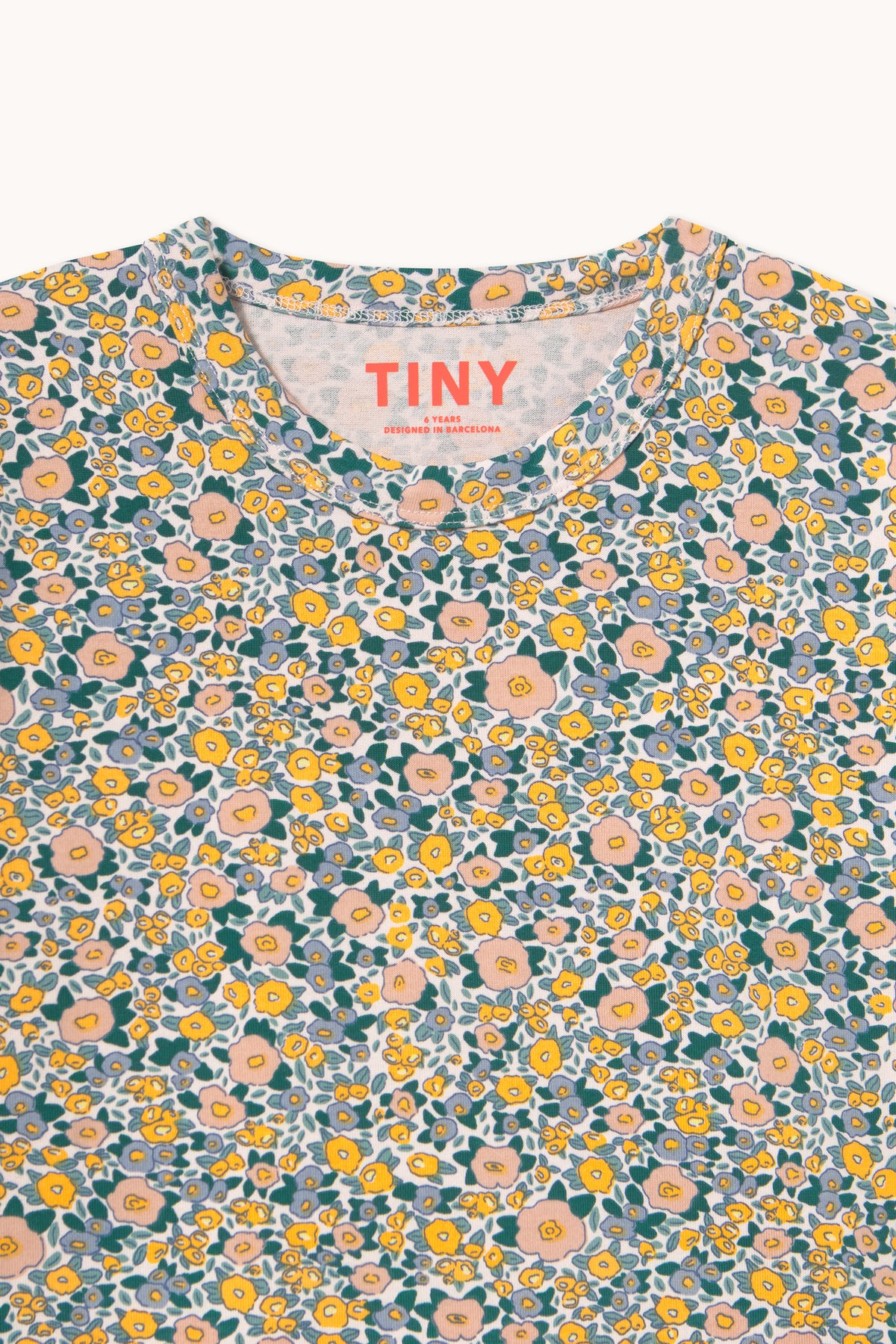 Flower Pattern Tee – pastel pink