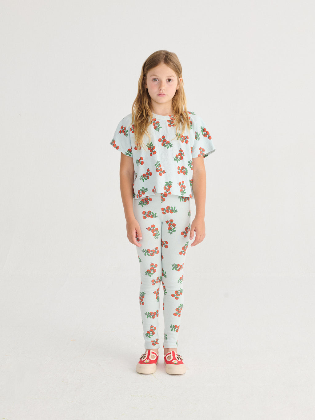 Juicy Tomatoes All Over Cropped T-shirt – light blue