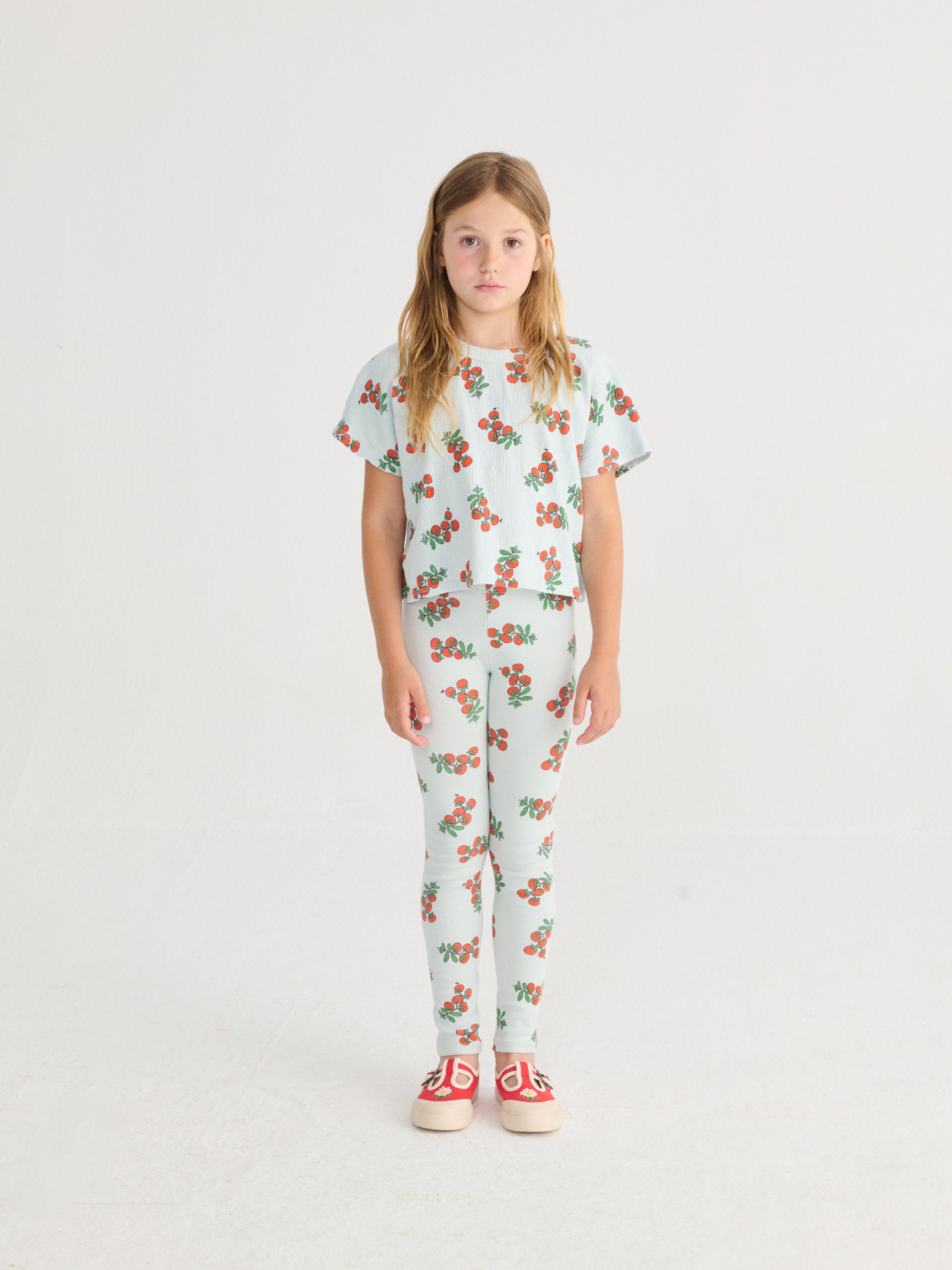 Juicy Tomatoes All Over Cropped T-shirt – light blue