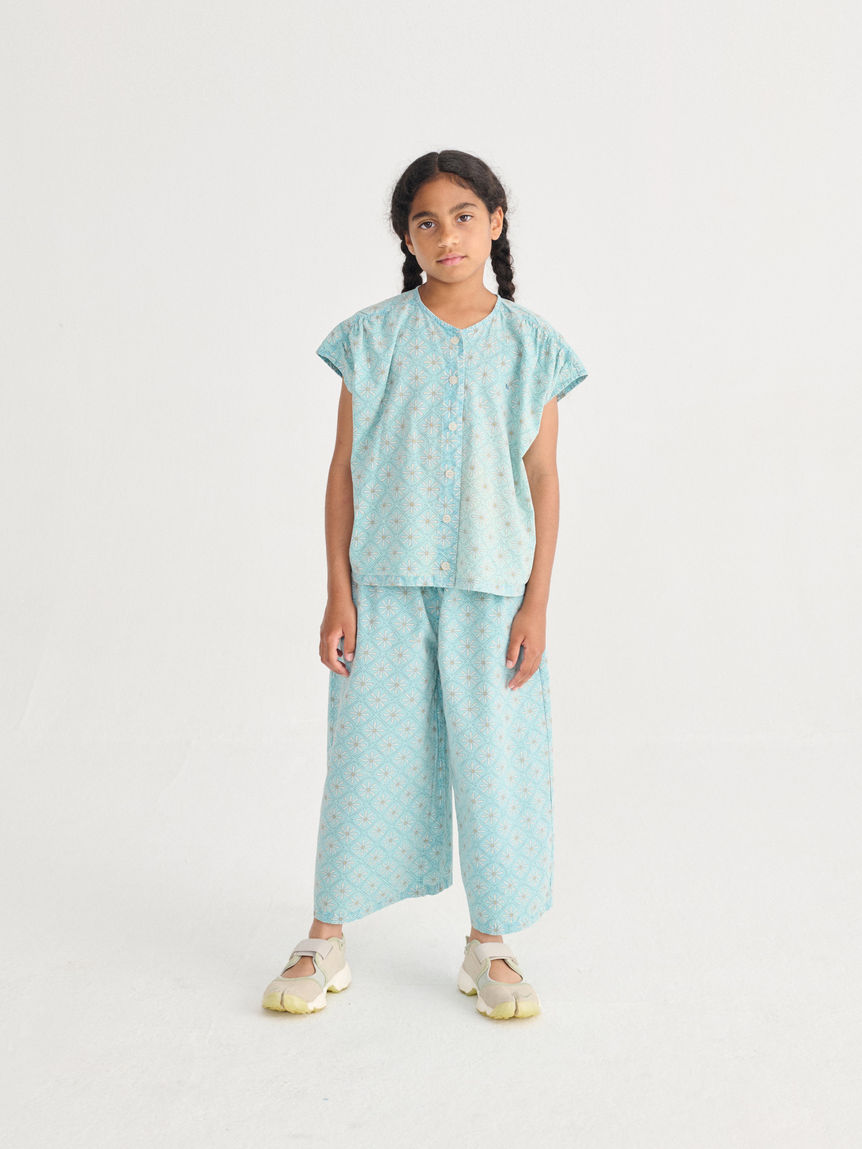 Daisy Mosaic All Over Woven Culotte Pants – light blue