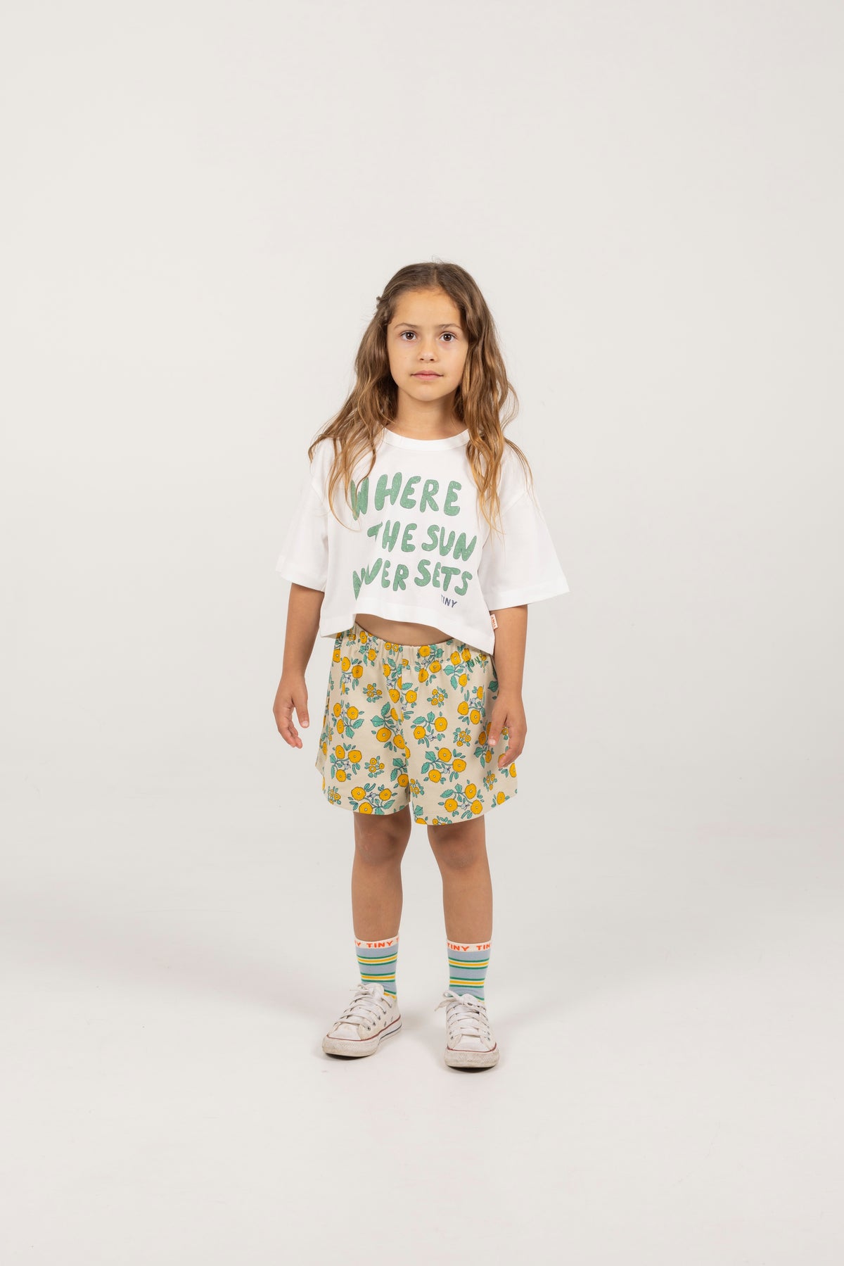 Flowers Short – dark vanilla
