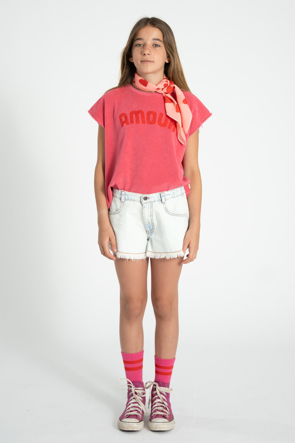 Sleeveless Top – pink w/ "Amour" print