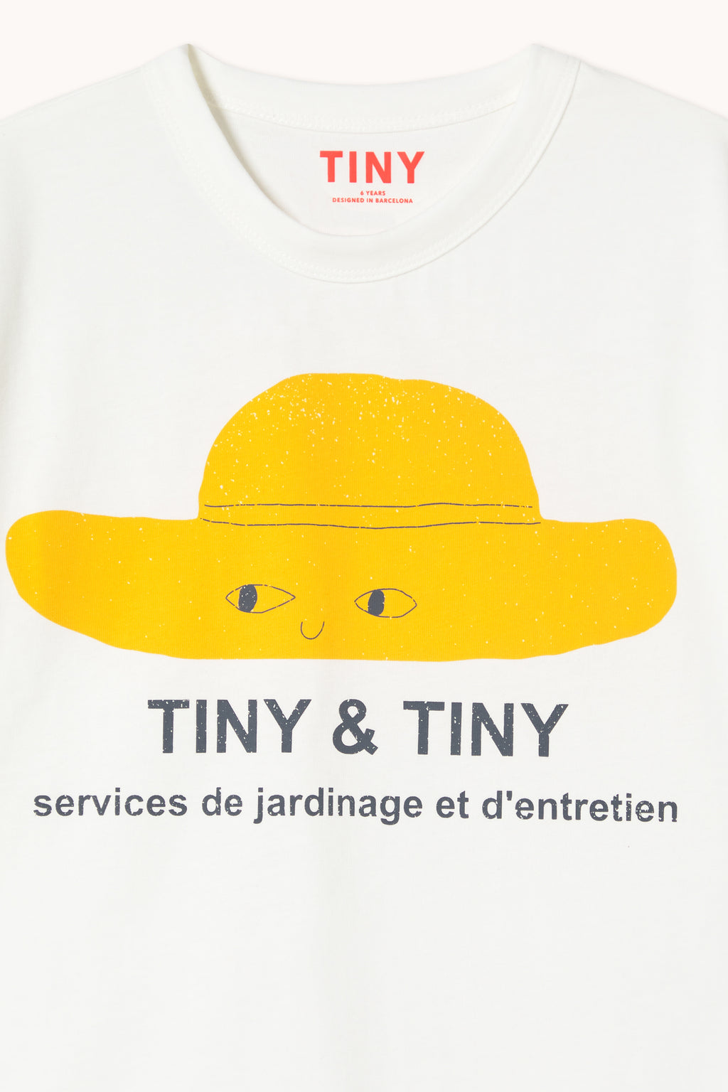 Tiny Hat Graphic Tee – offwhite