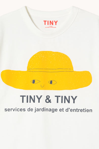 Tiny Hat Graphic Tee – offwhite