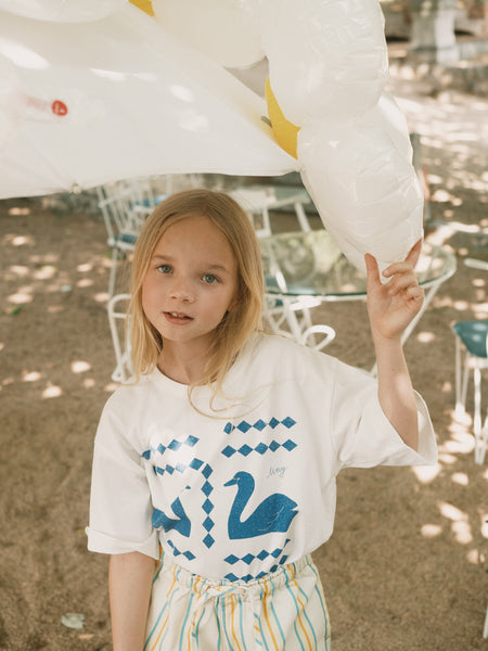 Swans Diamonds Graphic Tee – off-white