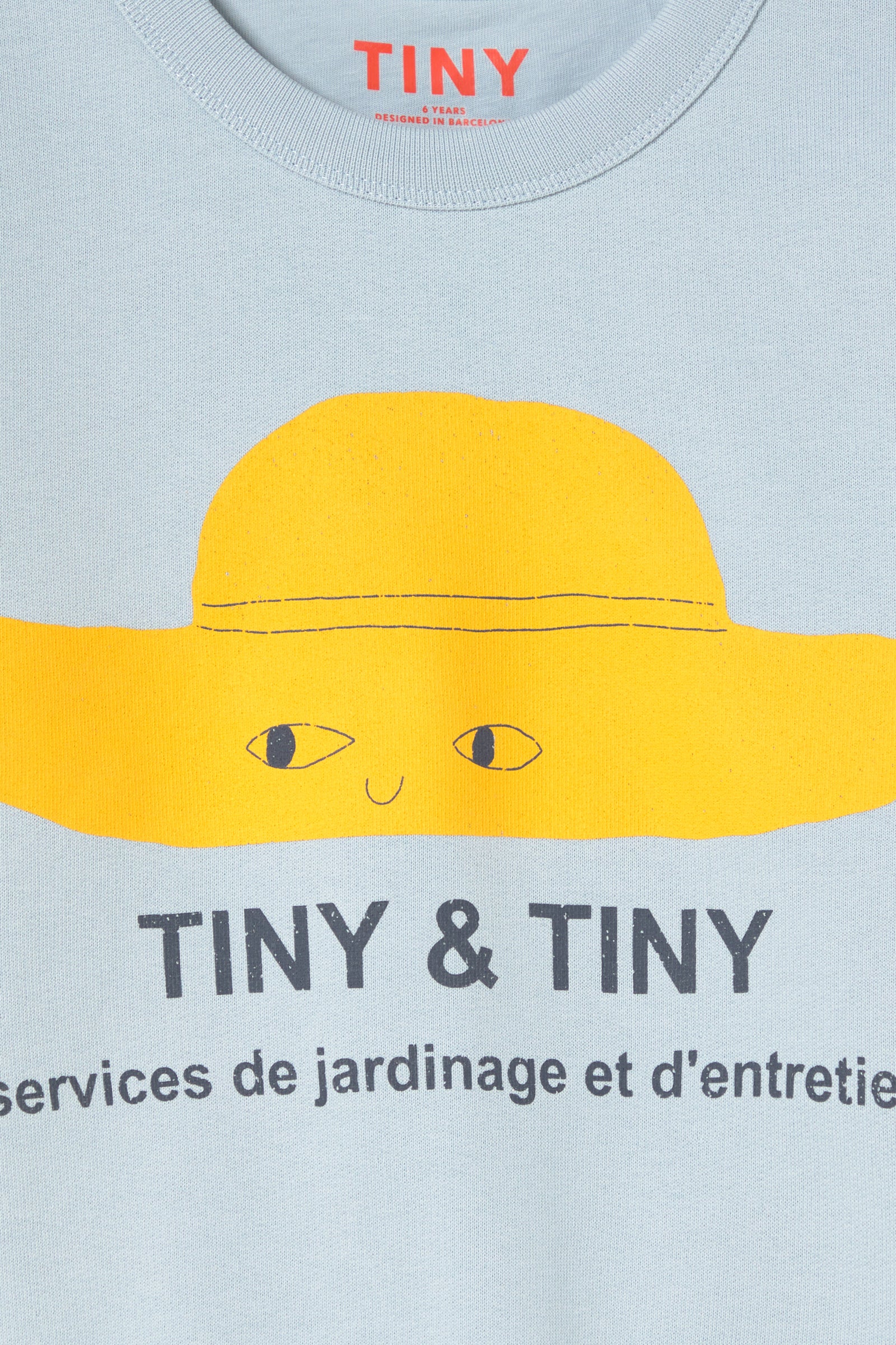 Tiny Hat Graphic Sweatshirt – washed blue