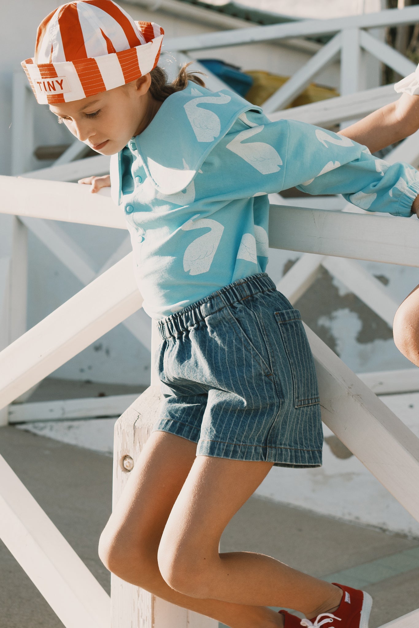 Stripes Denim Shorts – light wash denim