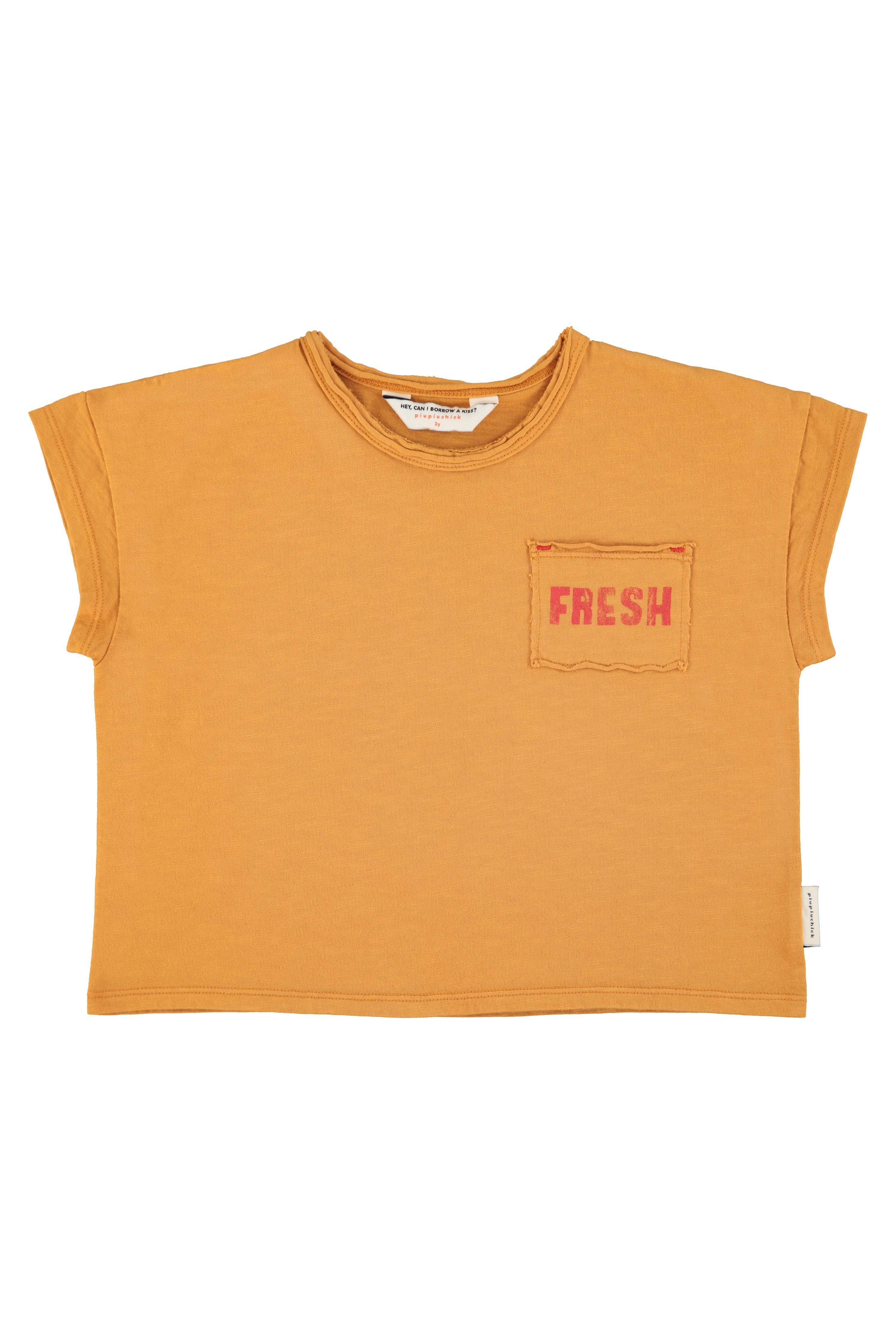 T-Shirt – camel w/ strawberry print